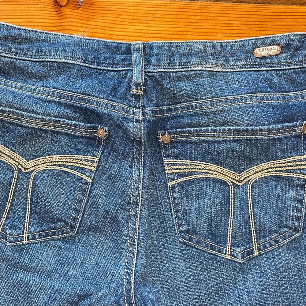 Women’s Tribal Denim Jeans Mid Waist Curvy Fit Boot Leg Size 28/6 - Picture 9 of 10